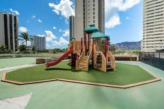 Appartement Poolside Waikiki Condo With Diamond Head Views, 1 Block From Beach Plus Free Parking Honolulu